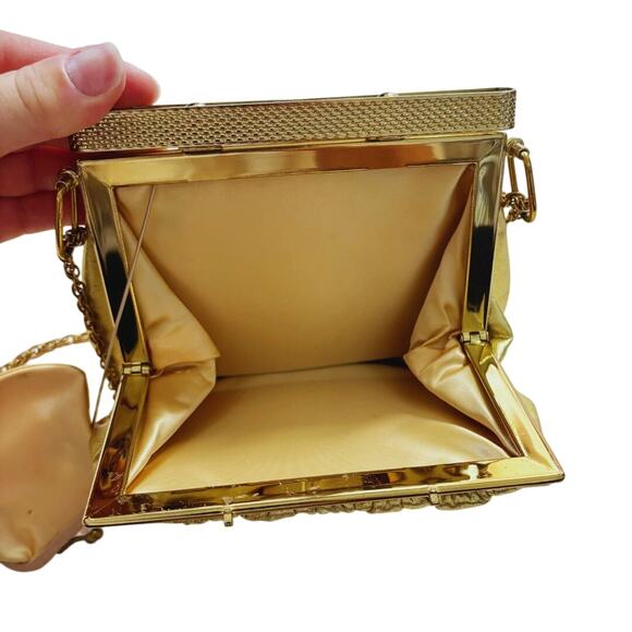 Vintage 1950s Gold Lamé Evening Bag - Picture 9 of 15